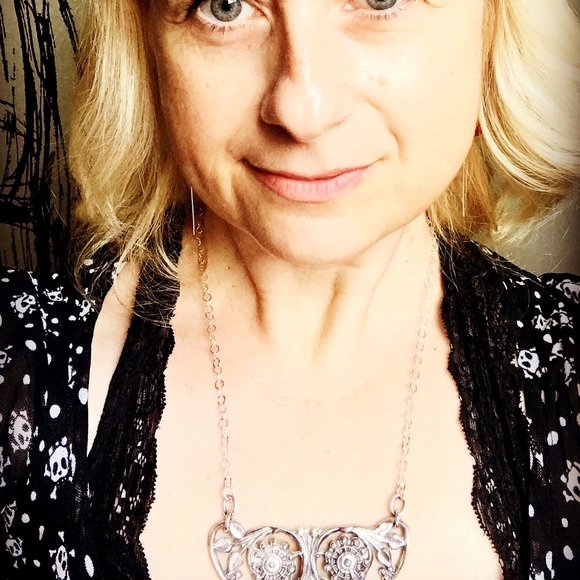 Meet your Posher, Julie 🇨🇦 Closing Sale! Offer me half and the item is yours 😁 - Picture 5 of 14